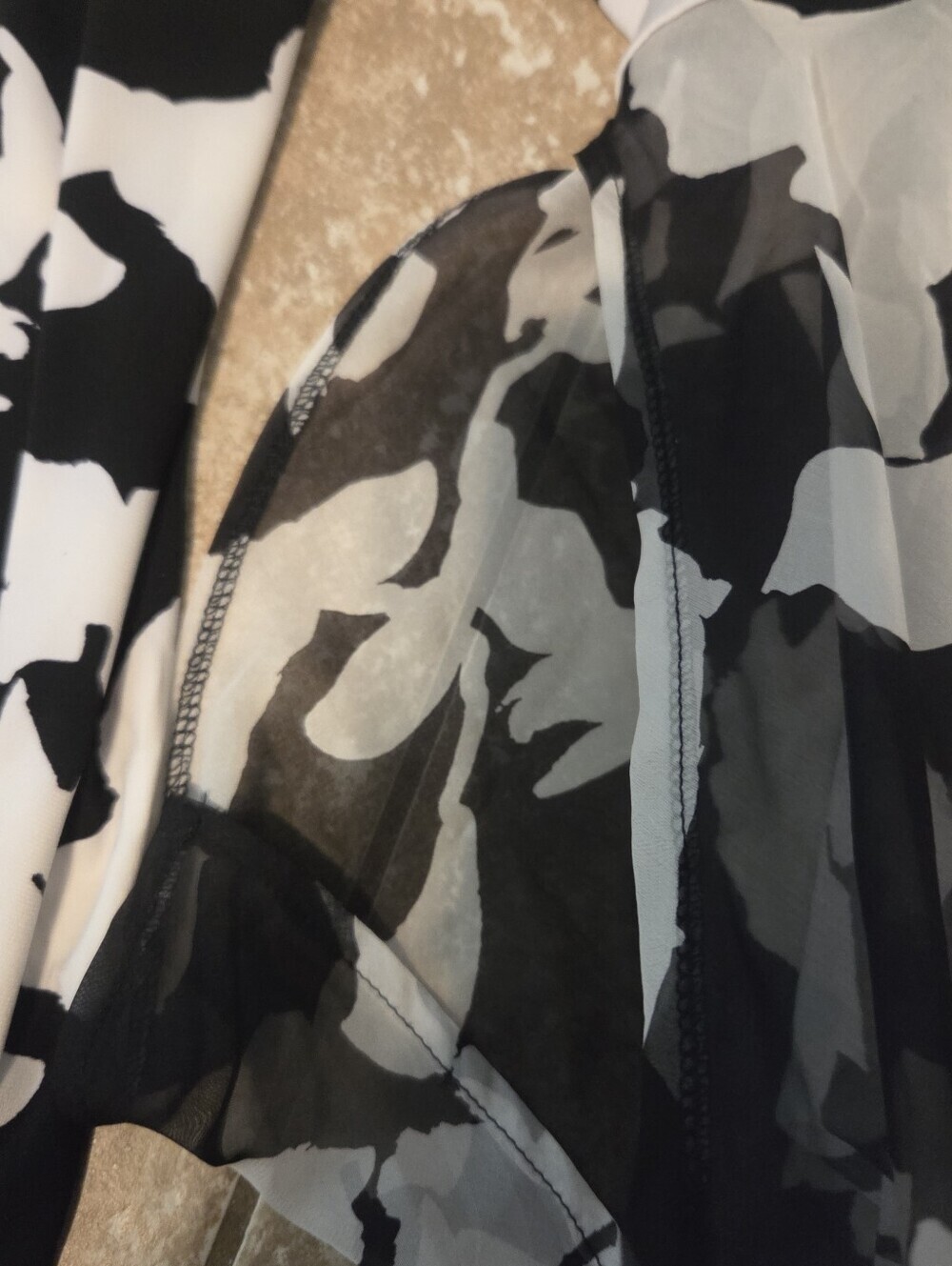 Cato Plus Size Women's Black Floral Sheer Bell Sleeve Mini Dress Sz 26/28W NWT - Picture 10 of 11